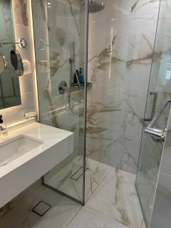 Luxury 2BR Serviced Apartment at Abdali Boulevard - 3