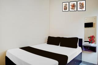 Hotel O BHANUNANDANA BOARDING & LODGING Basaveshwar Nagar - 7