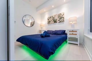 Bright 2BR Apartment with Stunning City Views - 8