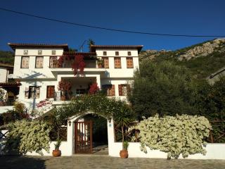 Traditional Mansion Kliaris - 7