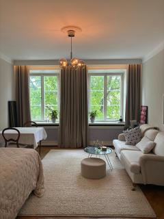 Cozy studio apartment in the city - 1