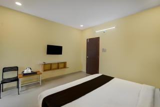 Townhouse Oak NFC Crossway Hyderabad - 2
