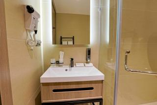 Silk Way Hotel Samarkand by HMG Al-Bukhari Memorial Complex - 1