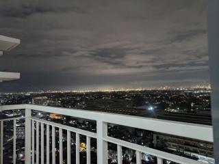 Bloom Residences Tower B 1525 - 6