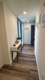 Beautiful Journal Square Studio - 3