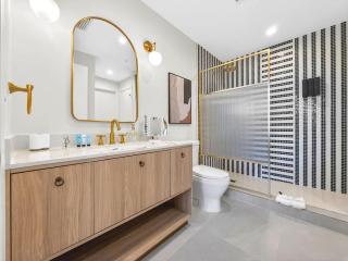 Luxury Wynwood 1BR with Rooftop Pool & Gym - 1