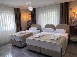 Olive House - 9