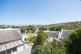 Classic Lodge - Cape Dutch Quarters - 4
