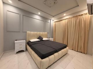 The Royal Residence - 8