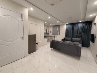 The Royal Residence - 4