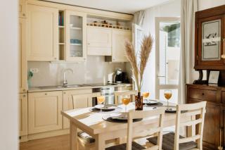 Villa Bionda Beachfront Apartments, Old Town Novigrad - 3