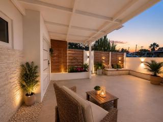 5BR Villa Aruba with Pool Sleeps 10 Family Friends - 6