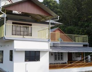 Grace Inn Homestay Munnar - 8