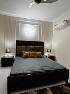 Designer Villa-Precinct 27 - 4