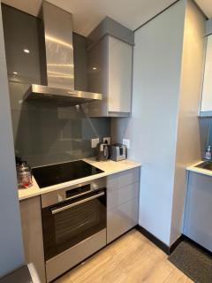 Umhlanga Luxury Promenade Suite at Oceans Apartments in the Radisson Blu Building Tower, Durban - 5