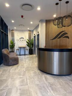 Umhlanga Luxury Promenade Suite at Oceans Apartments in the Radisson Blu Building Tower, Durban - 2