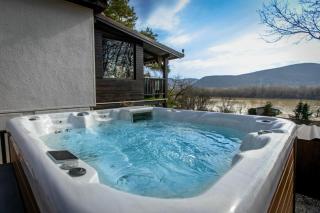 Riverside Forest Apartment & Spa - 8