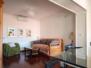 Stunning Sea View Apt with BBQ patio & Parking - 3