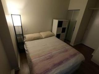 Modern Private Room in Downtown Vancouver - 0