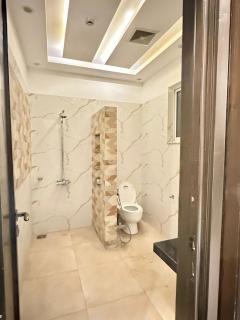 4BHK Ultra Royal Mansion in DHA Phase 6 - 4