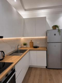 Downtown Apartment Near Skanderbeg Square - 6