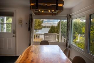 Chalet Oasis lake view and access spa fireplace close to Lac Saint-Jean - 7