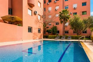 Appartement de Luxe à Gueliz -Piscine - Parking- Wifi - à 5 min de la gare - au centre de Marrakech - 3