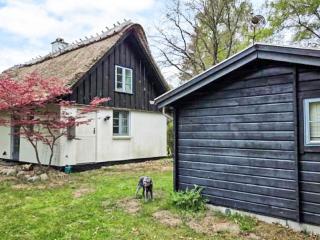 9 person holiday home in Frederiksværk - 9
