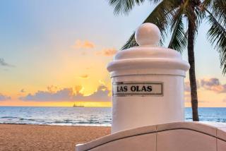 Beach Isles Modern 1BR Waterfront Apartment with Patio - 6