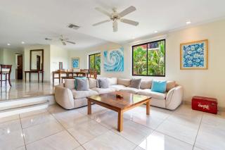 Recently Renovated Luxury Condo with Resort-Style Beach Club Access and Ocean Views - 5