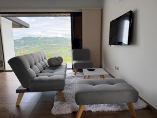 Altavista Cabin Rest House - 4