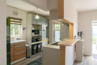 Villa Ocean Blue with Panoramic Ocean & Mountain Views - 7