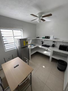 Comfortable apartment with parking, AC and Wi-Fi in Salinas - 2
