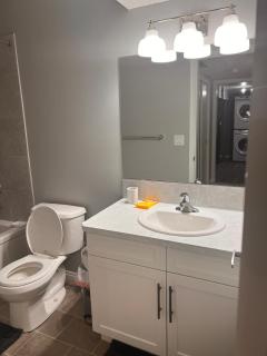 Cozy private basement suite with separate entrance - 4