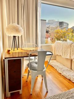 Room in Central City Apartment - 1