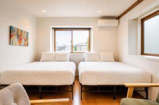 Sleeps 12, 13min to Tokyo Station, 80 sqm Apartment, 6 Double Beds, Separate Sleeping Areas - Tokyo - 4