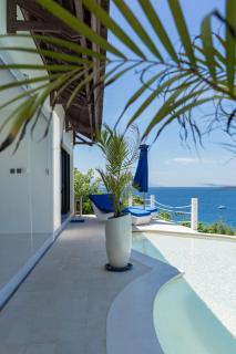 NEW! 2BR Ocean View, Infinity Pool, Villa Kerylos - 8