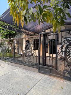Tourify Family Guest House - 1