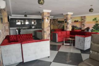 ALVI Seven HOTEL - 2