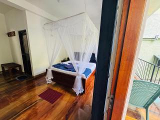 River Splendour Home Stay - 7