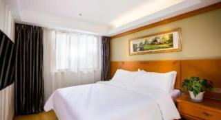 Vienna Hotel Inner Mongolia Tongliao Development Zone - 1