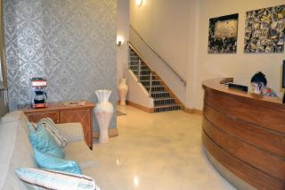 Carrick Plaza Suites and Apartments - 3