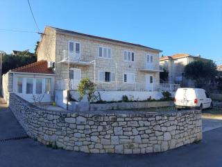 Apartman Lukić - Supetar - 0