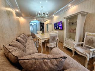 Dato's Apartment in Old Batumi - 0