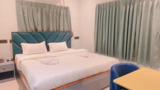 SKY PLEX GUEST HOUSe - 8