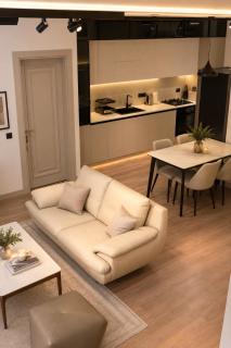 Penthouse 103 - 6