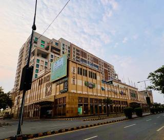 Deluxe King Studio Suites In Gold Crest Residency -DHA Lahore - 7