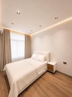 Penthouse 103 - 8