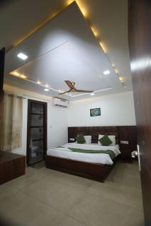 Vishal Palace hotel - 1