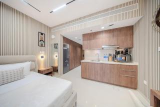 Luxury Studio Flat in Al Zahia, Sharjah - Pool - Gym - 8